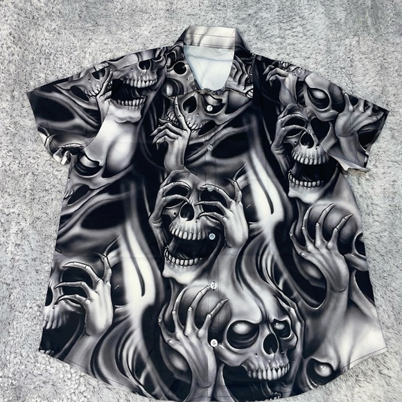 Mens Black Gray “See No Evil Hear No Evil” Skull Short Sleeve Button Up Size XL - Picture 2 of 16